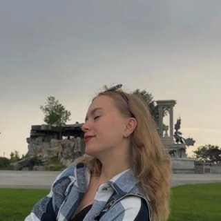 Анастасия Васина